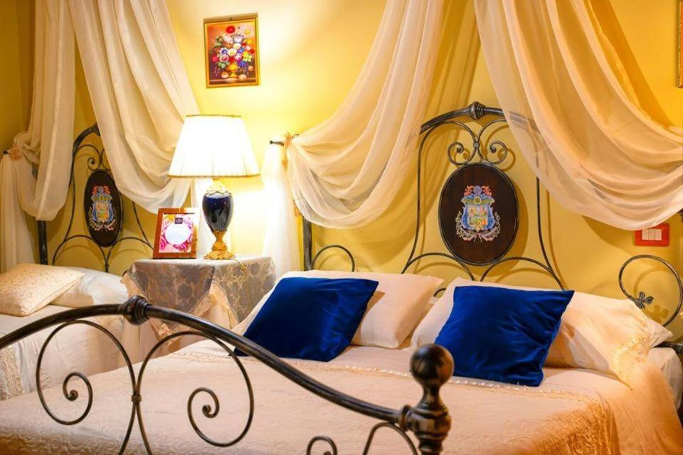 Fumone Dimora Di Charme Villa Sant'Erasmo מראה חיצוני תמונה