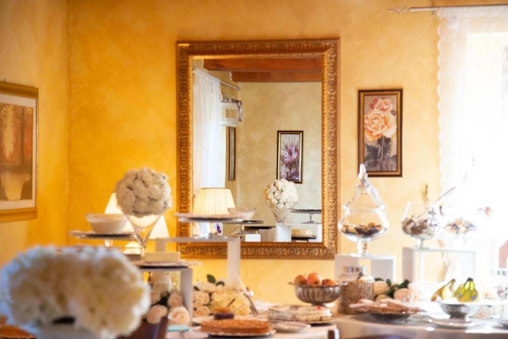 Fumone Dimora Di Charme Villa Sant'Erasmo מראה חיצוני תמונה